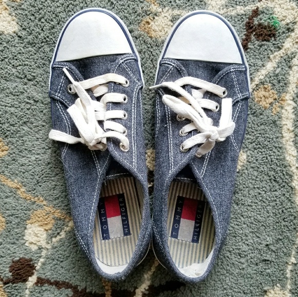 tommy hilfiger converse shoes